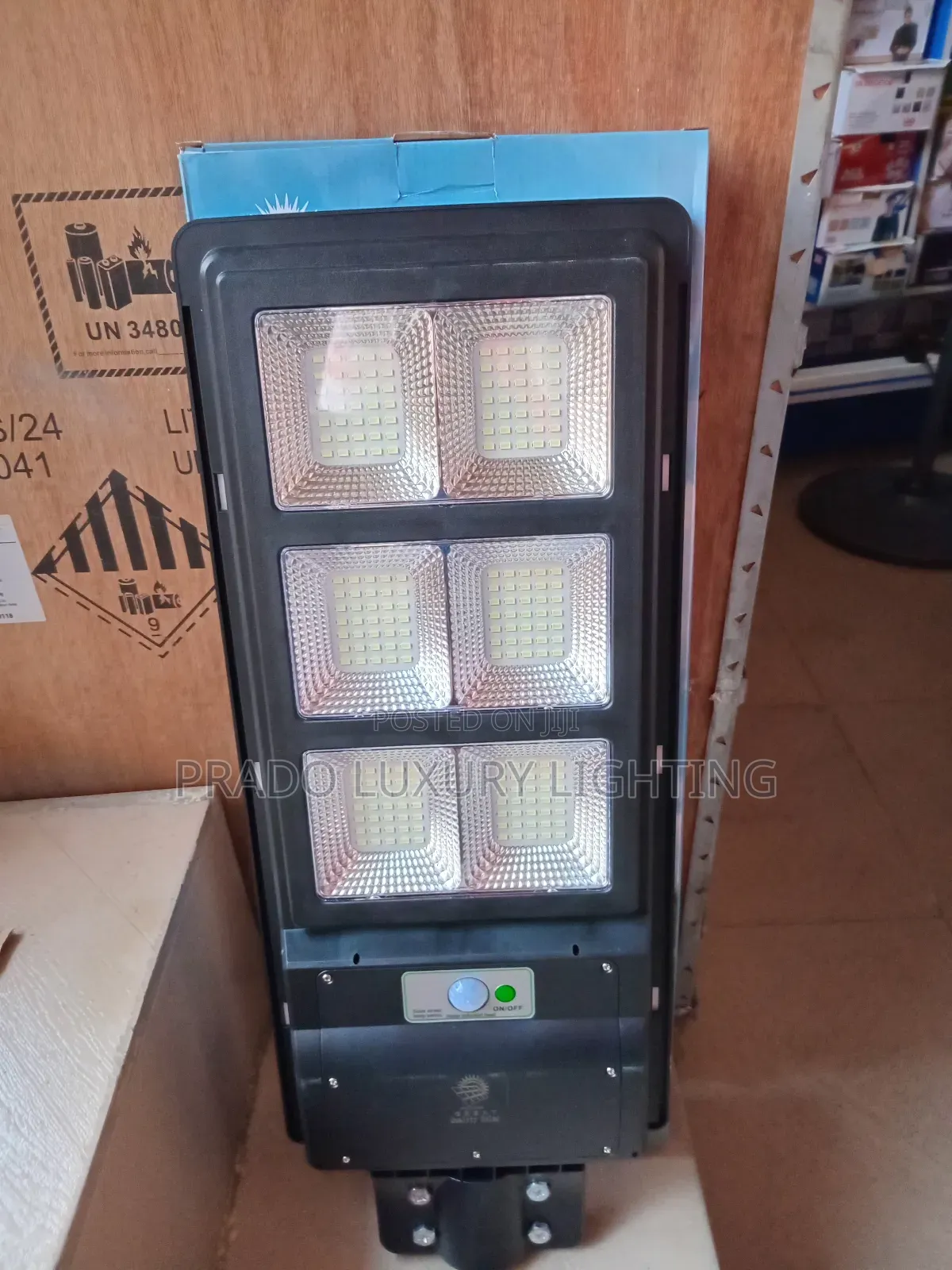 300watts Solar Steel Light