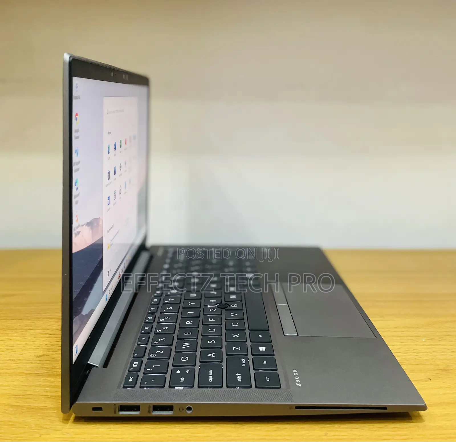 Laptop HP ZBook Firefly G8 16GB Intel Core I7 SSD 512GB