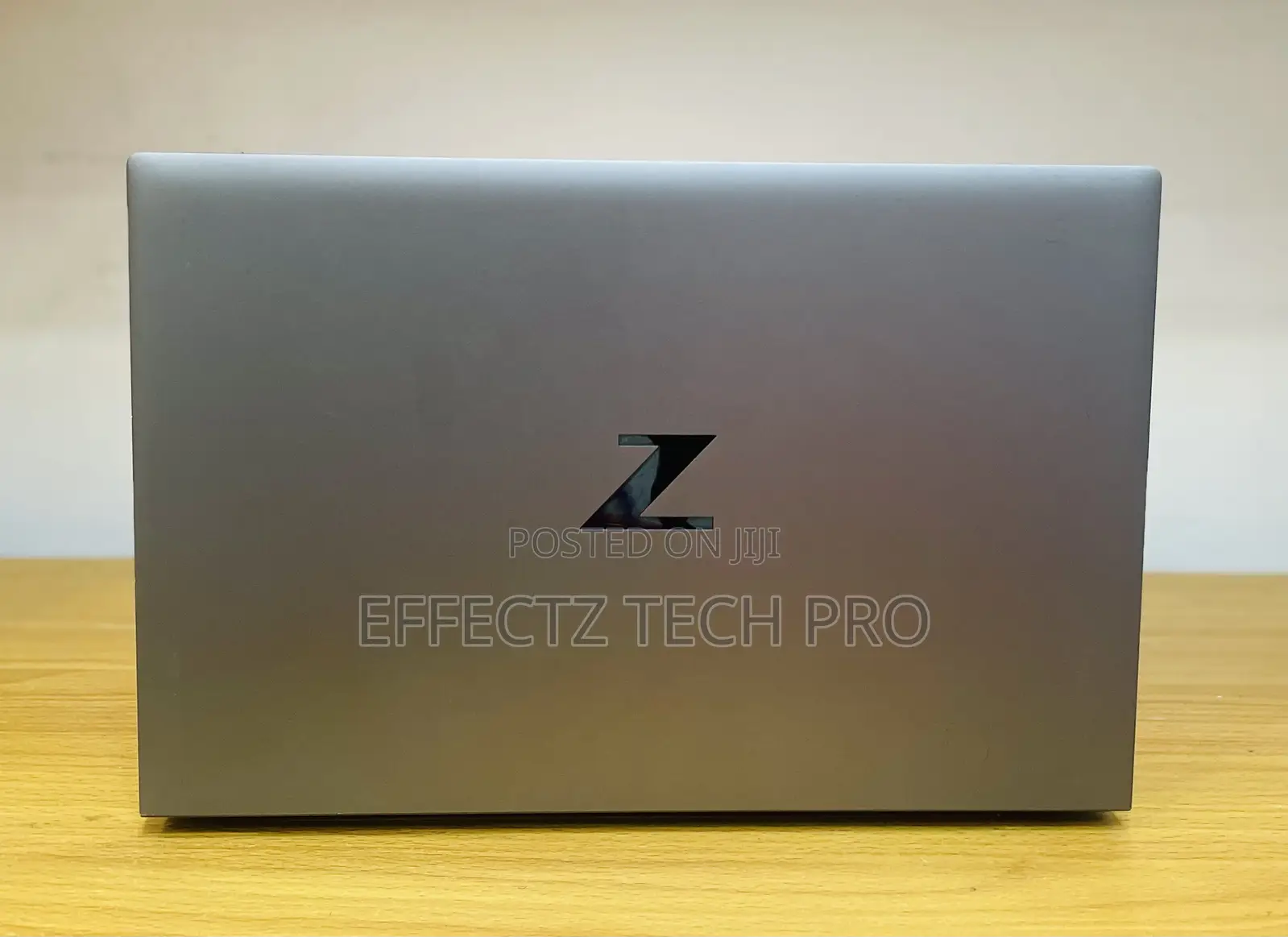Laptop HP ZBook Firefly G8 16GB Intel Core I7 SSD 512GB