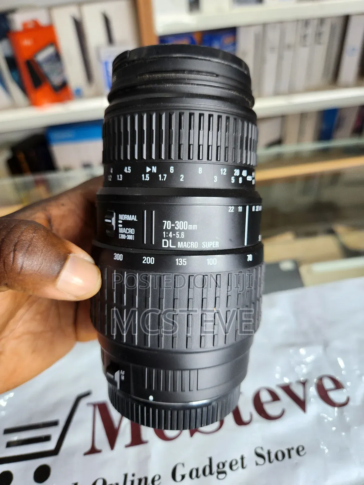 Sigma 70-300mm Macro Super 1.4 Dl Zoom Lens for Canon