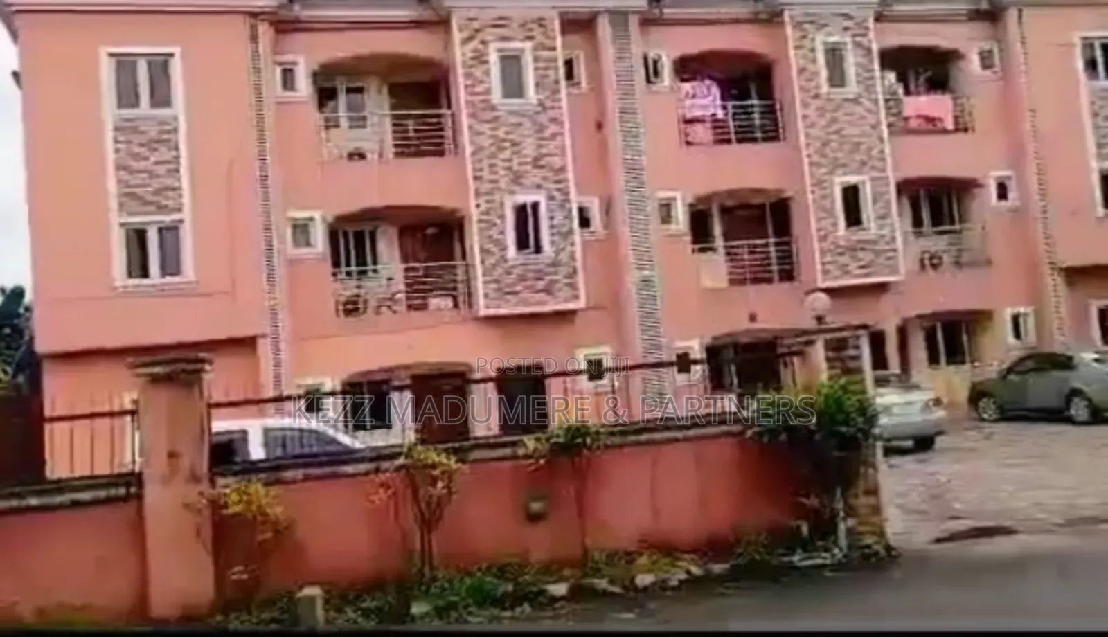 9bdrm Block of Flats in Inside A Gated for sale