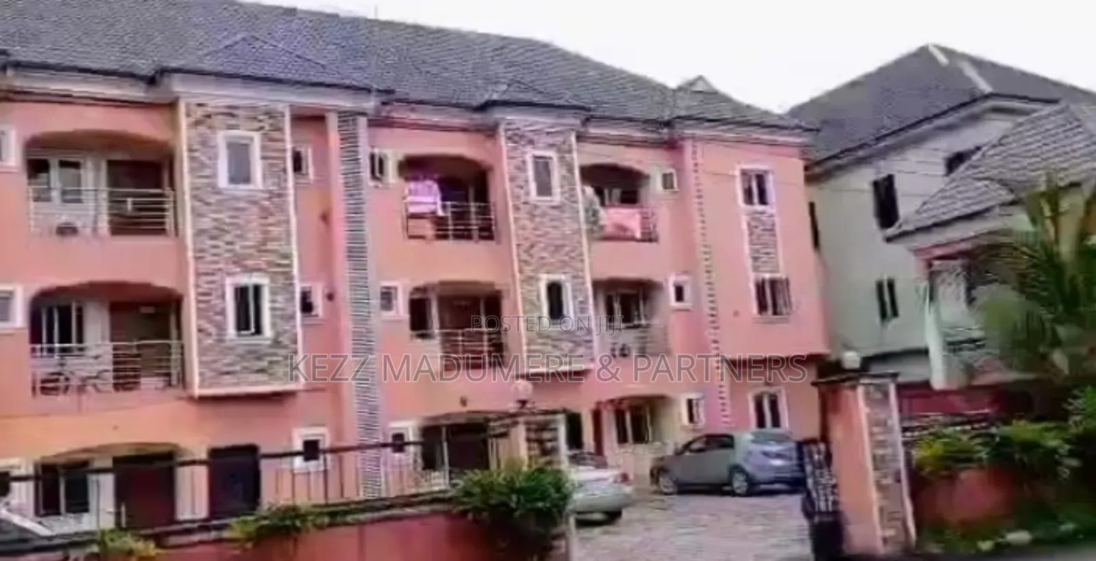 9bdrm Block of Flats in Inside A Gated for sale