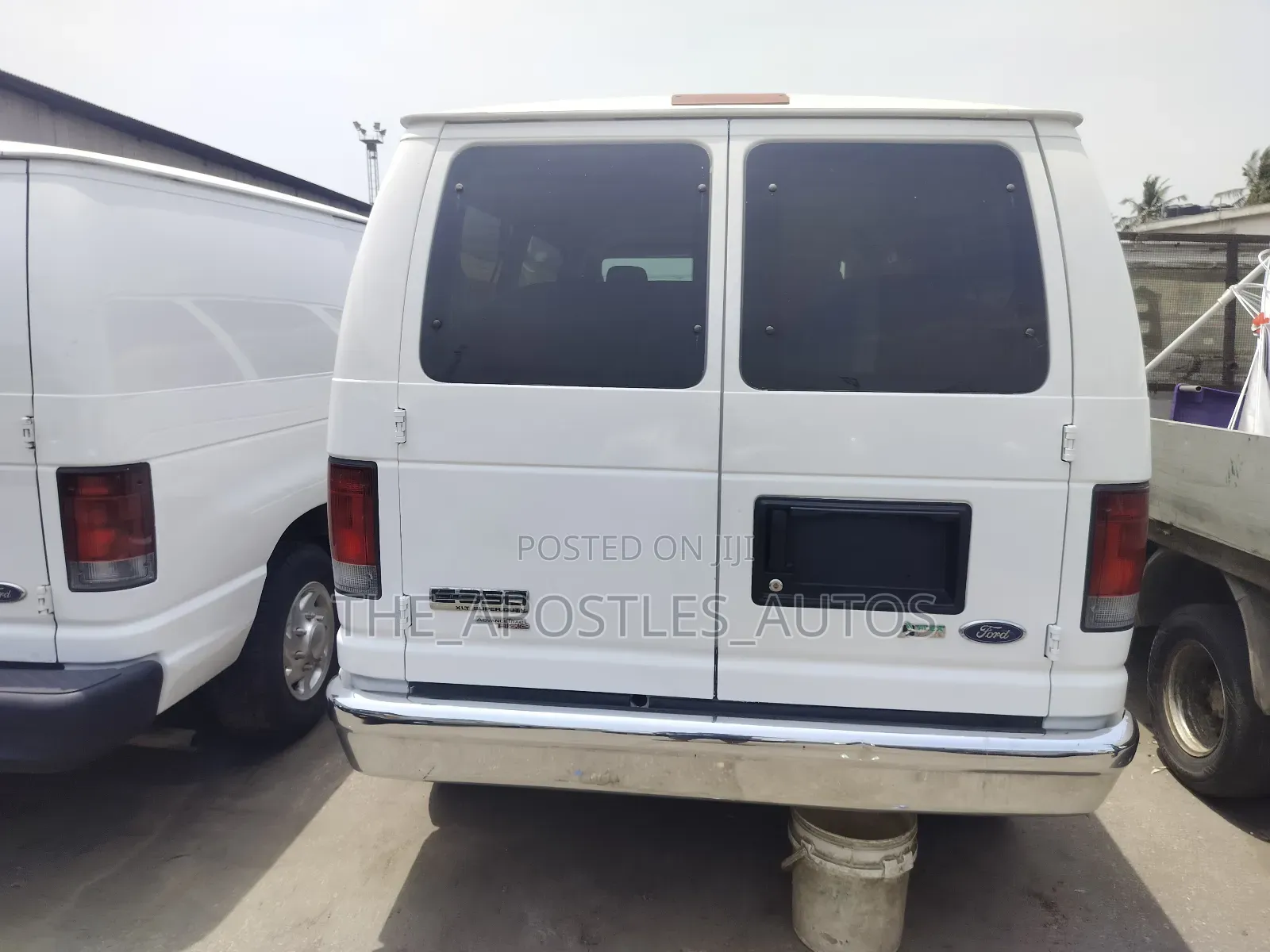 Ford E350 2013 White