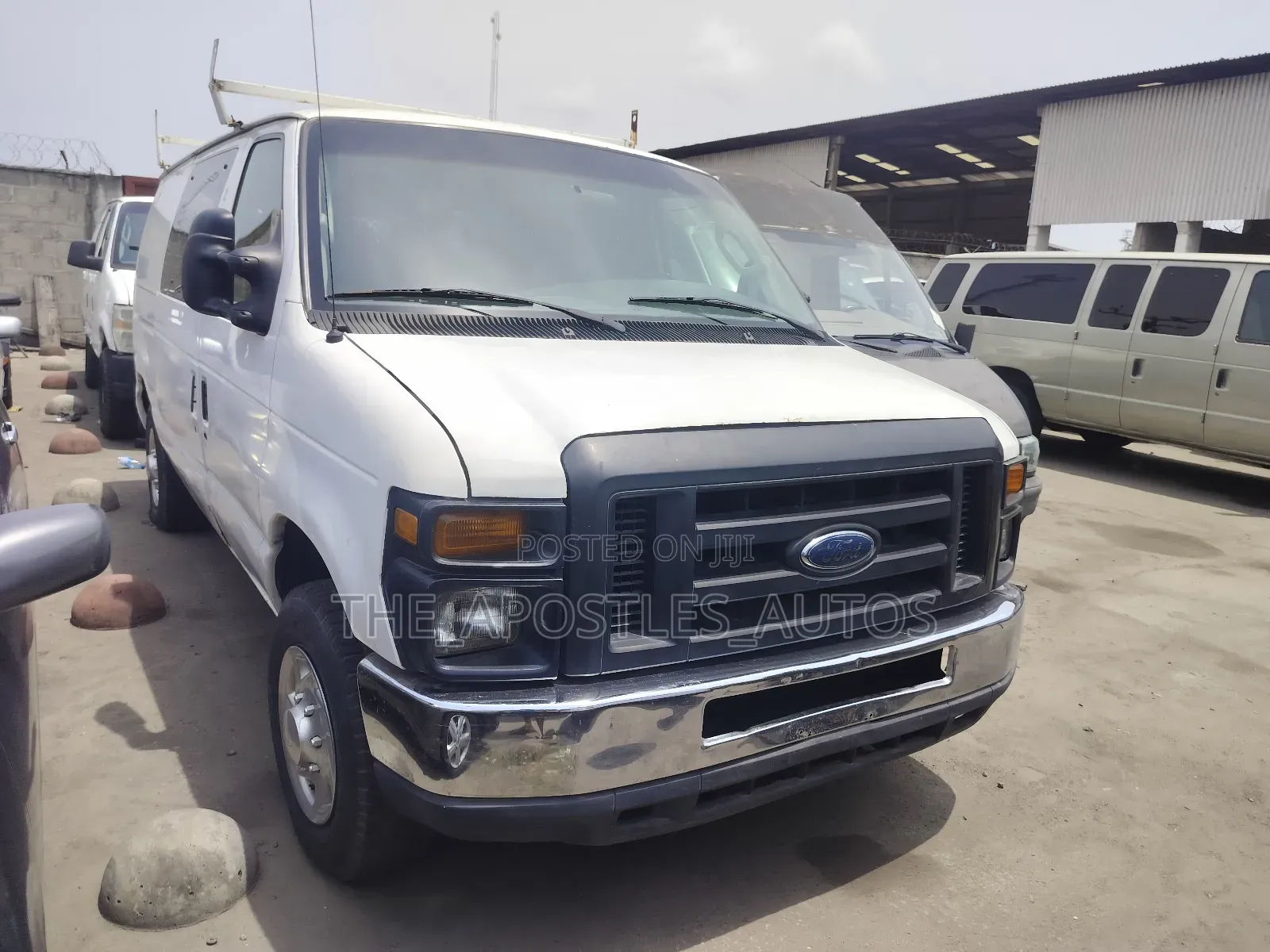 Ford E250 2011 White