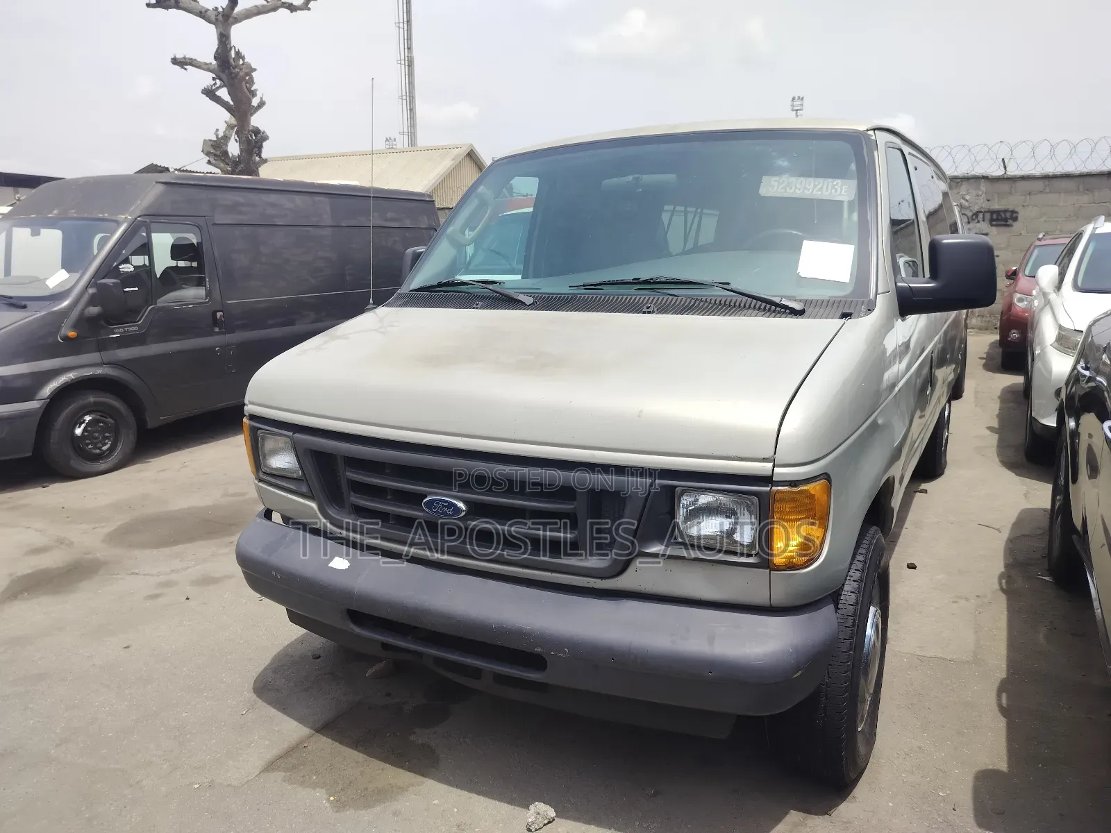 Ford E250 2006 Grey
