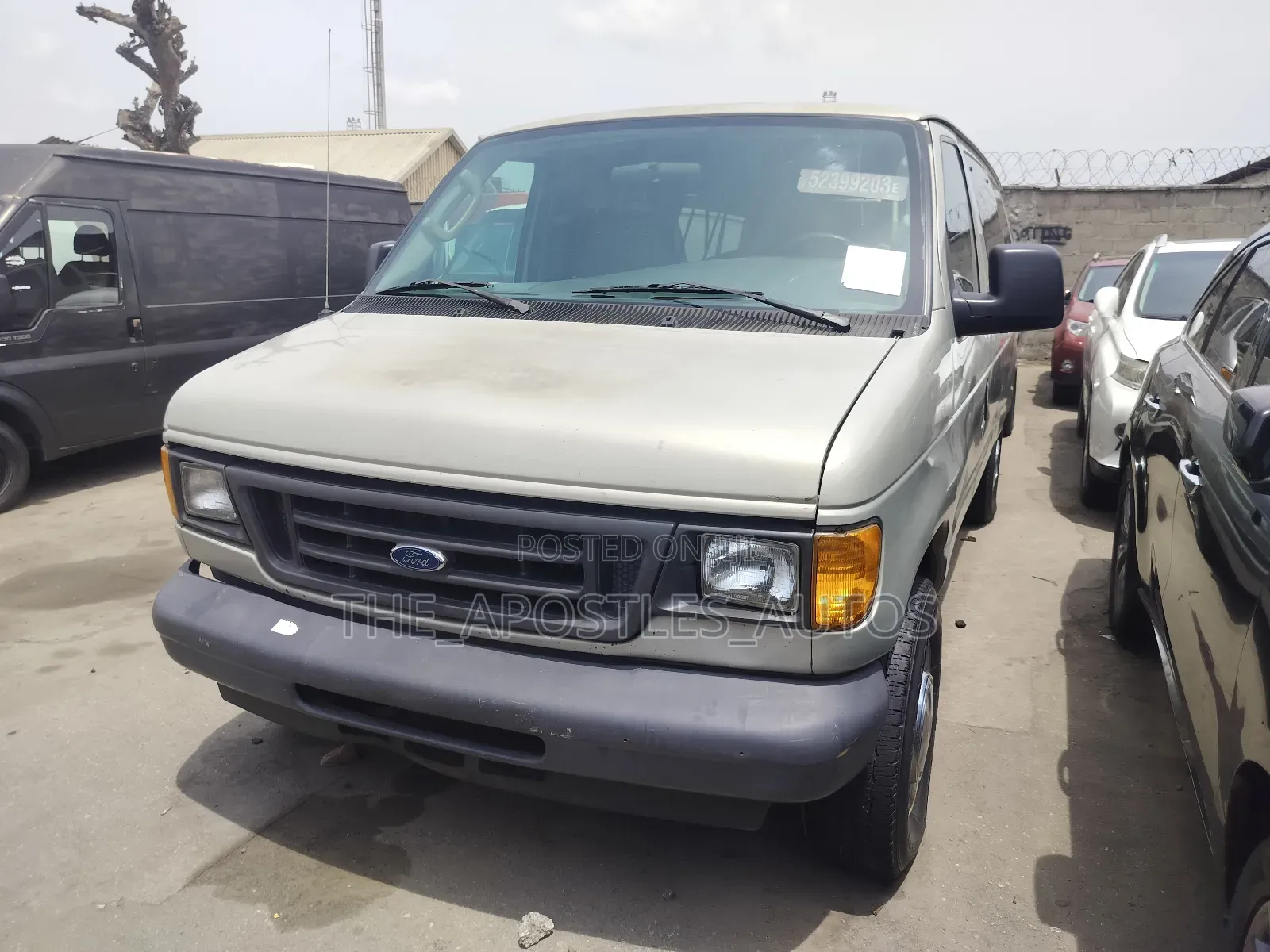 Ford E250 2006 Grey