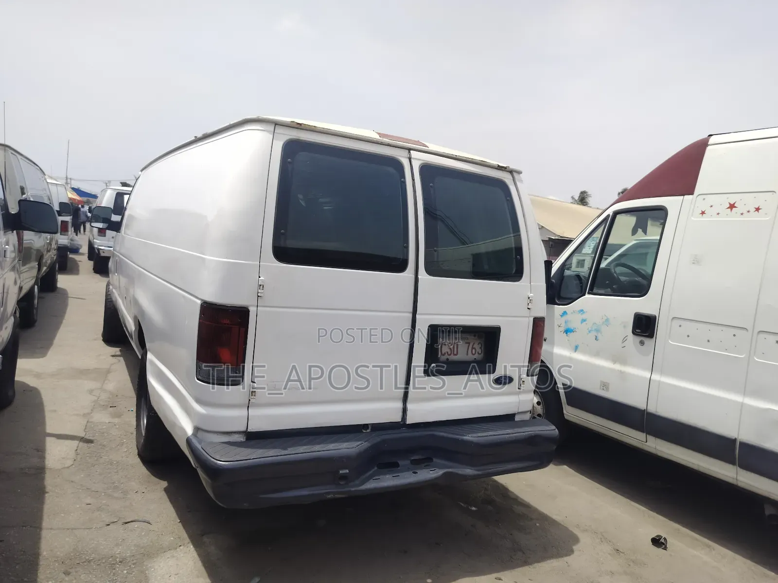 Ford E250 2005 White