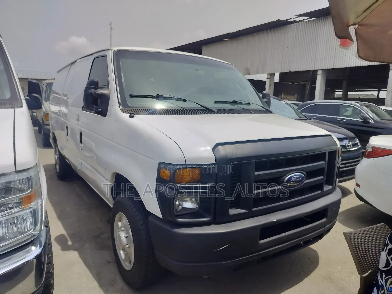 Ford E250 2010 White
