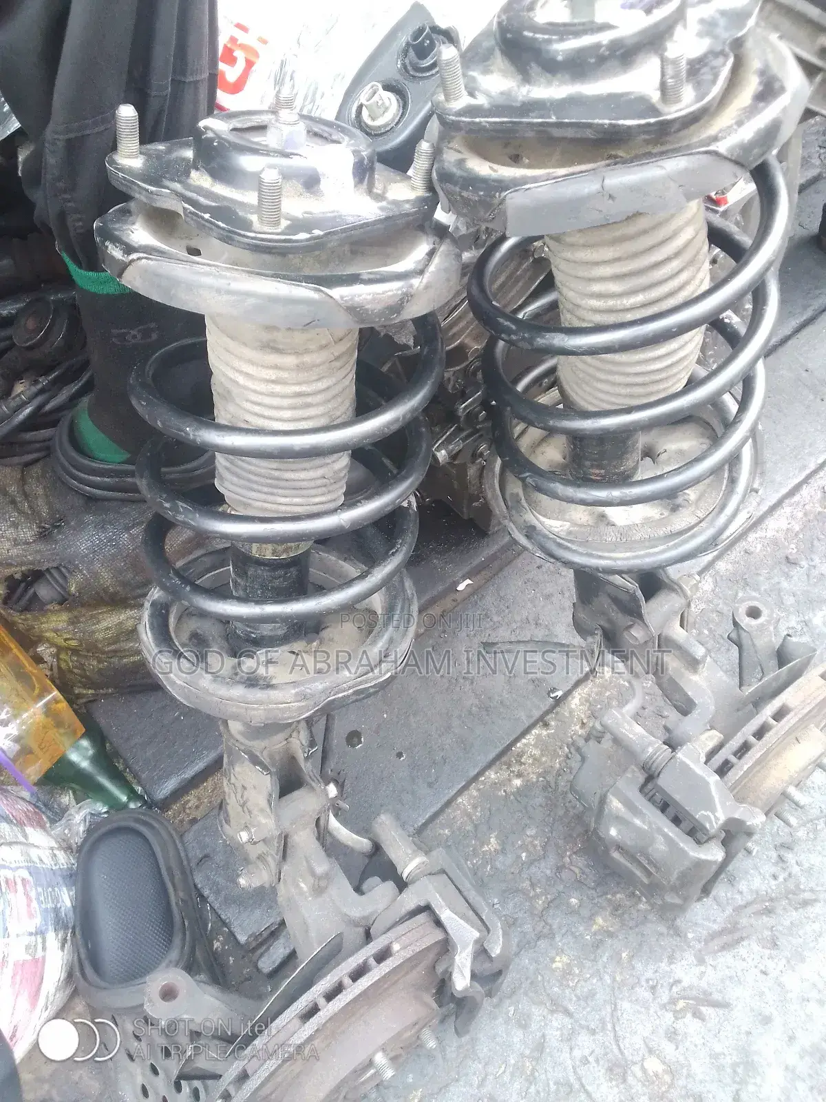 Mazda Premacy the Front Shock Absorber and Hub 99 and 200