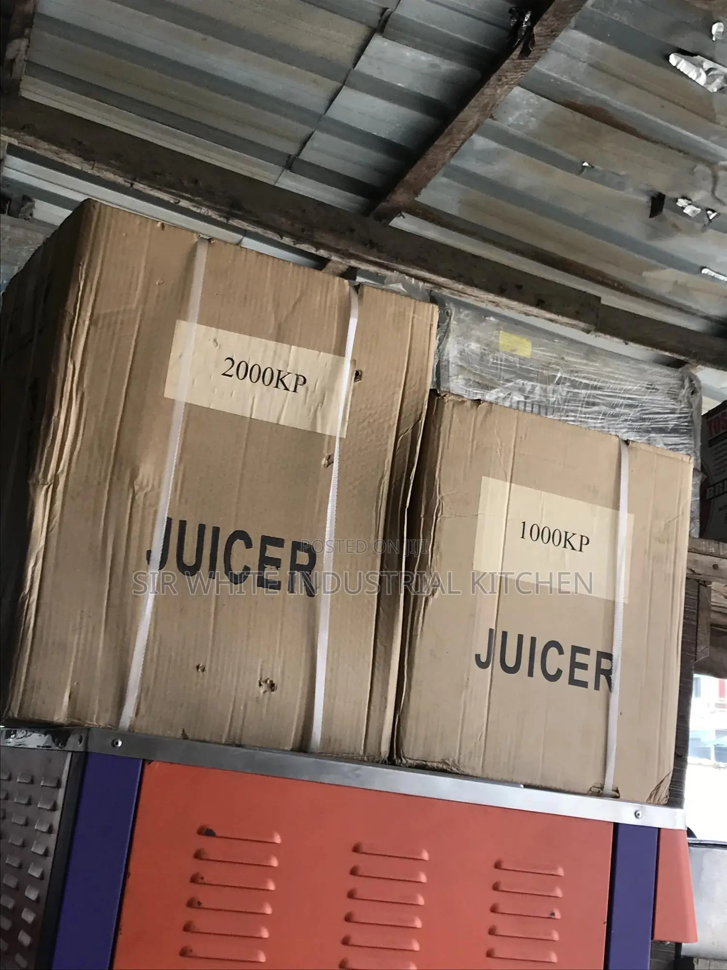 Commercial Juice Extractor Machine Both Sizes Available