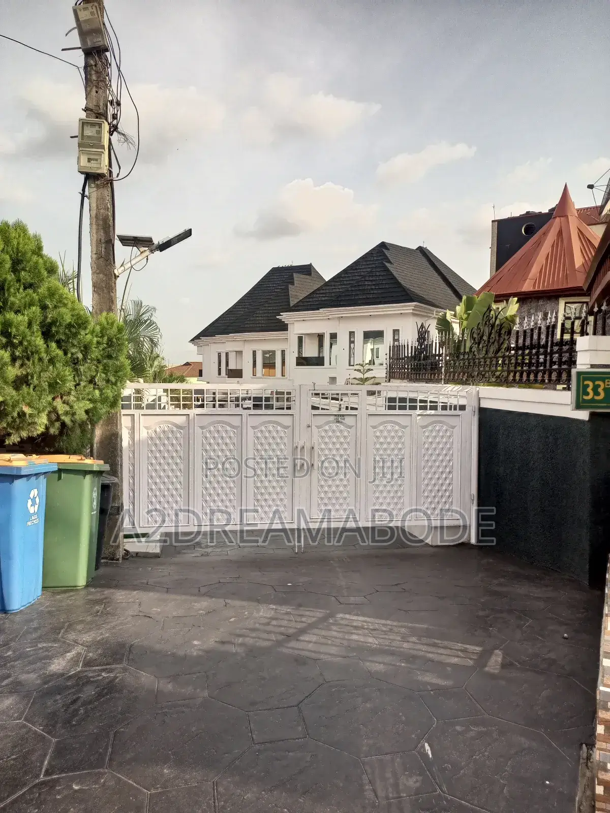 5bdrm Duplex in Omole Phase 1 for sale