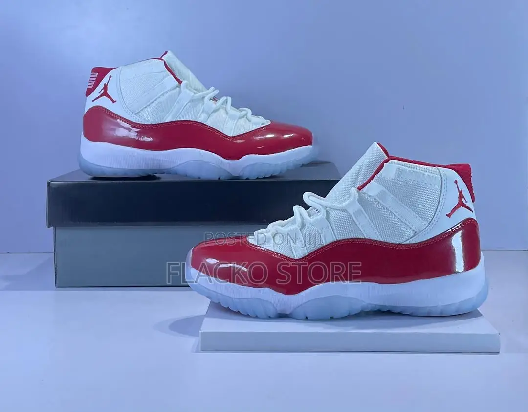 Original Air Jordan 11 Retro Sneakers