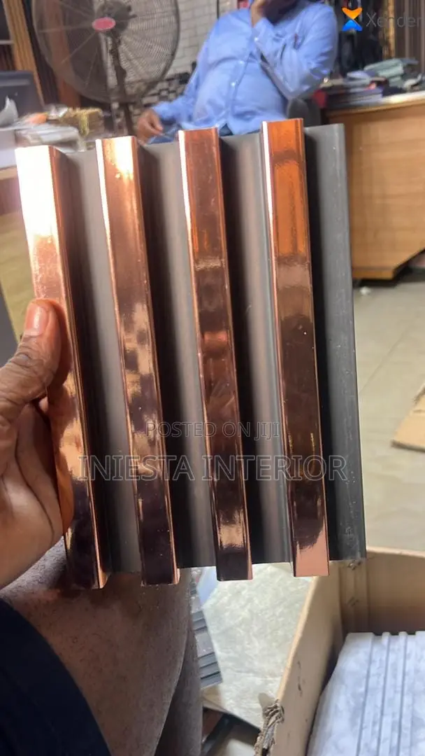 High Glossy Fluted Panel