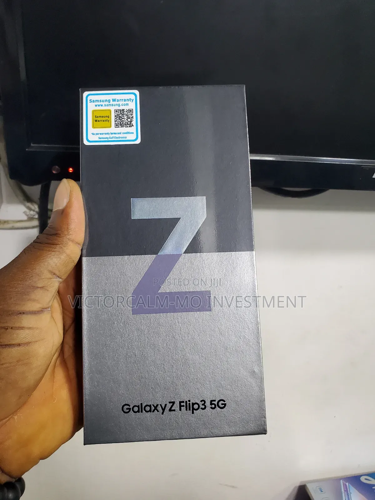 New Samsung Galaxy Z Flip3 5G 256 GB Purple