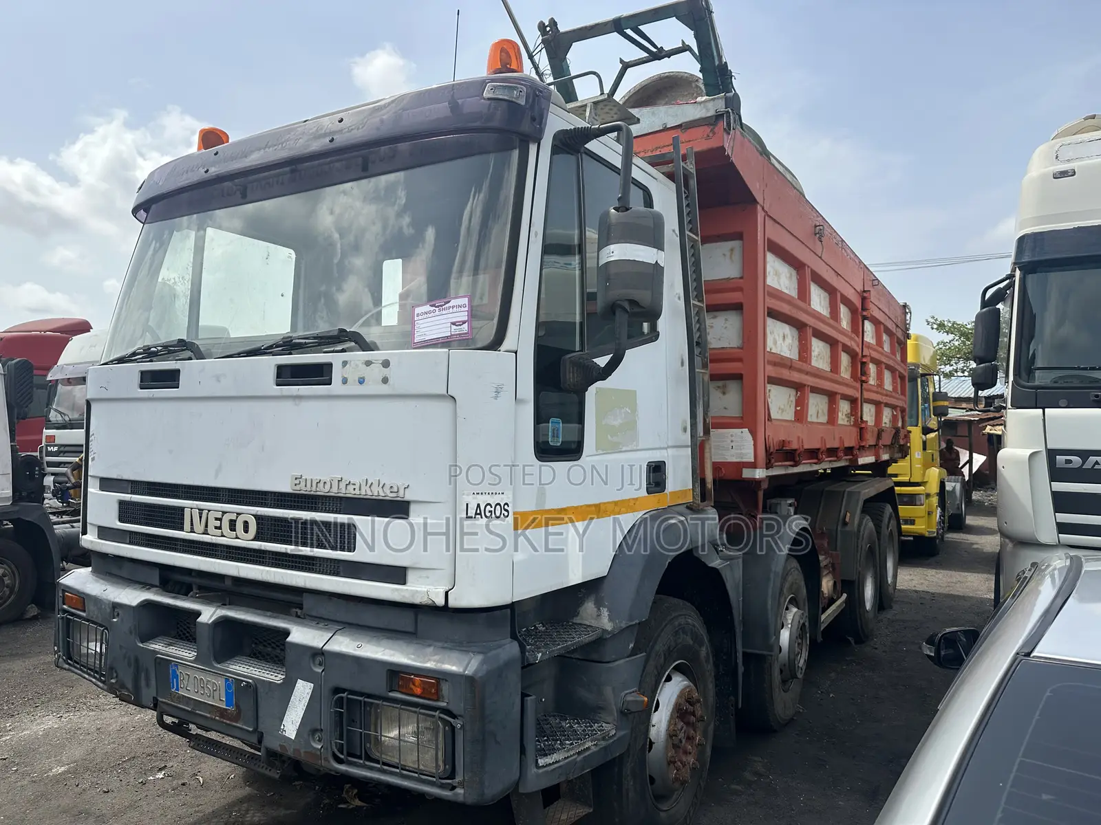 12tires Iveco Tipper
