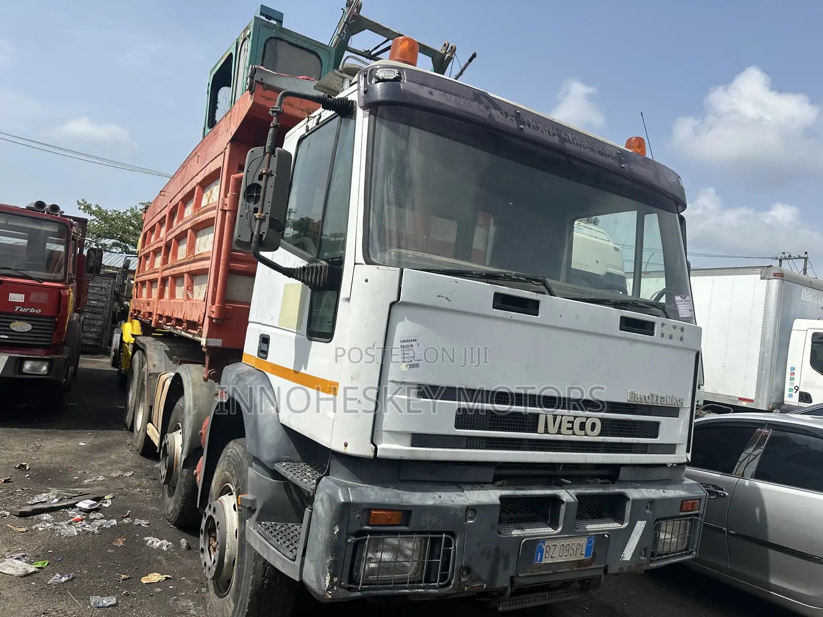 12tires Iveco Tipper
