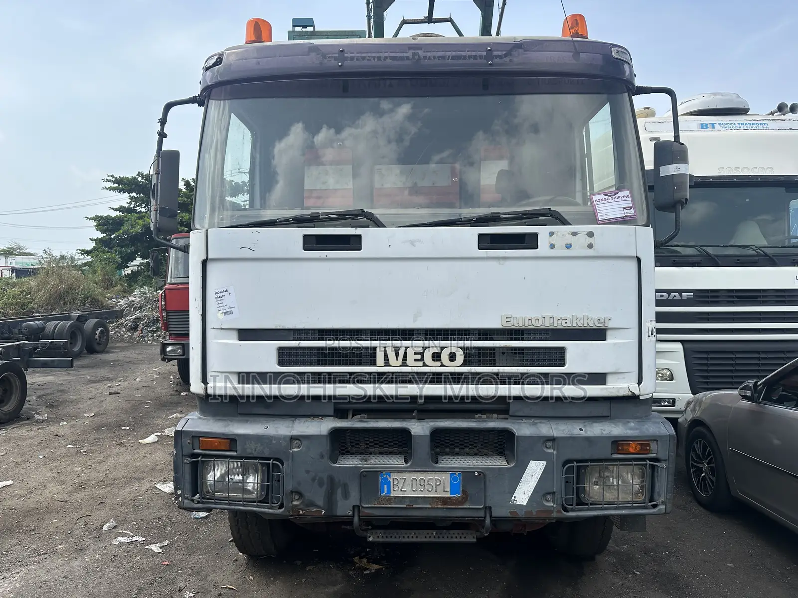 12tires Iveco Tipper