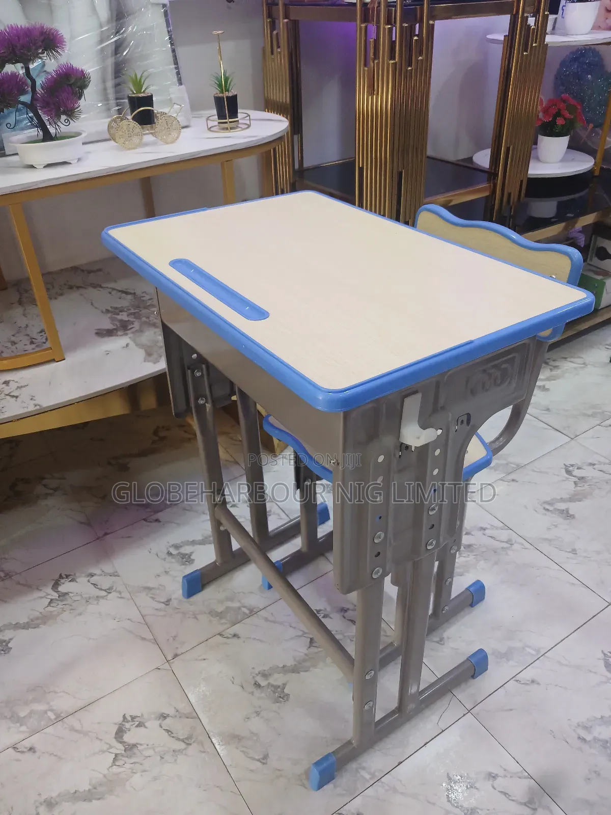 High-Quality Learning Desk With Chair