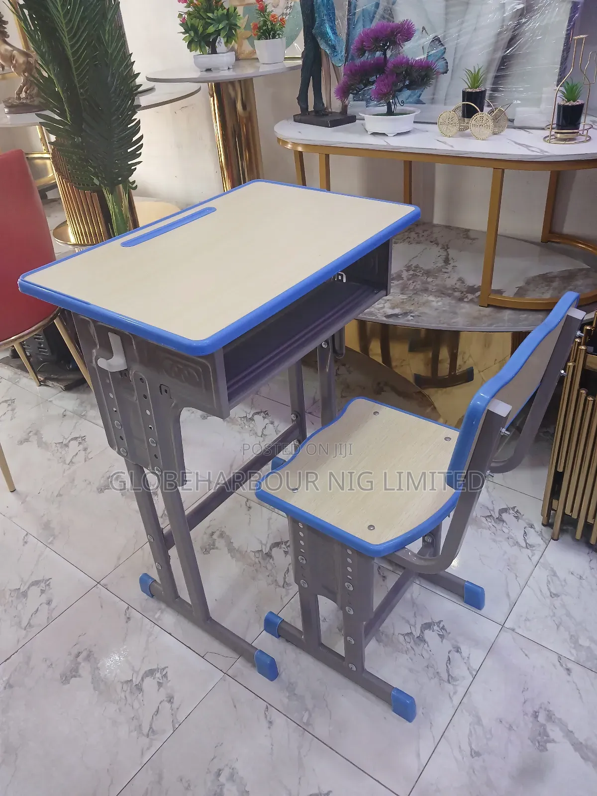 High-Quality Learning Desk With Chair