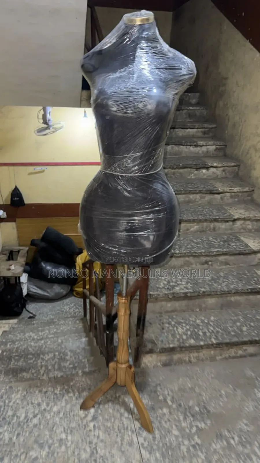 Size 12 Partially Pinnable Female Dress Form