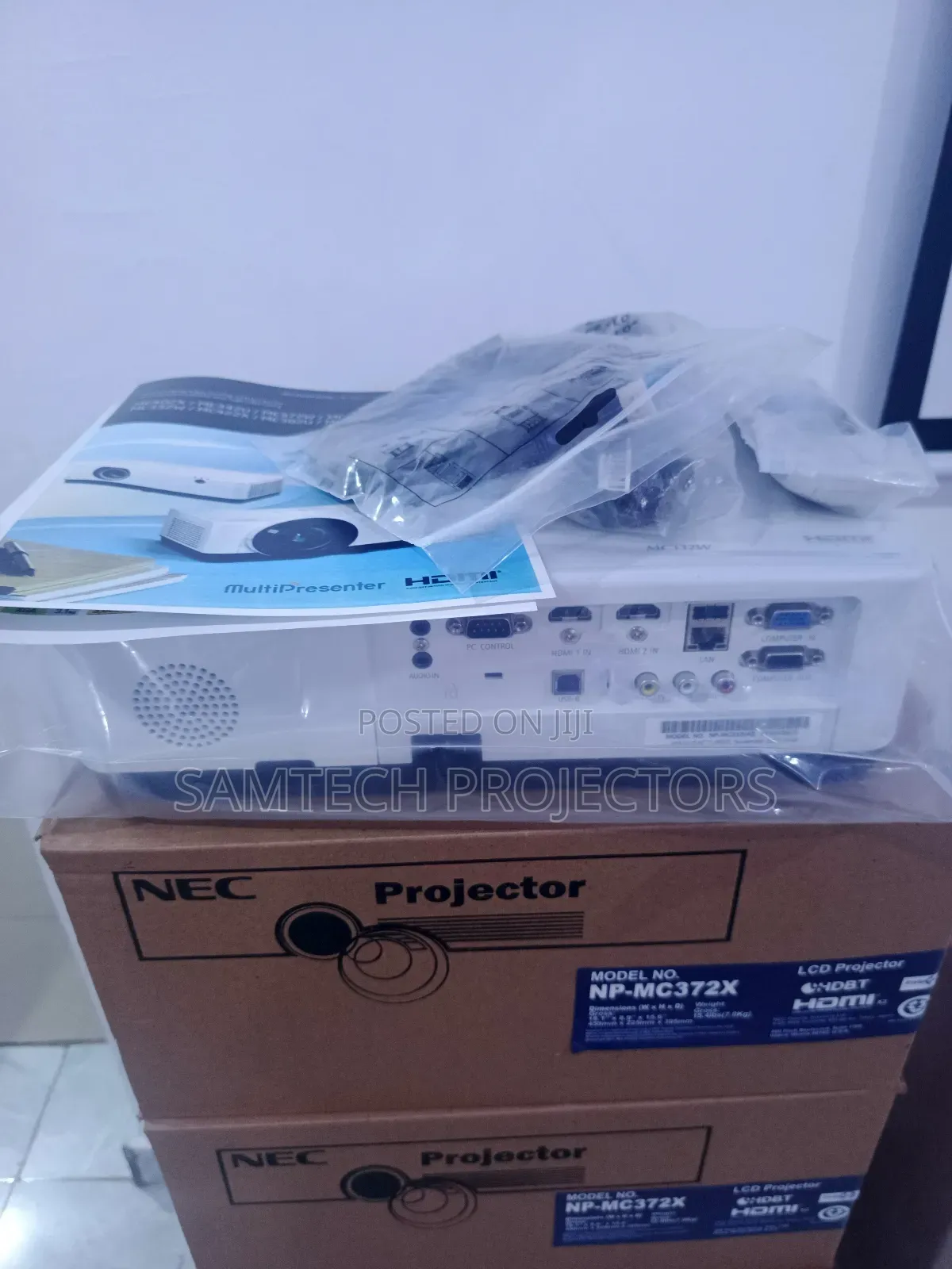 Nec Projector Brand New Daylight Projector