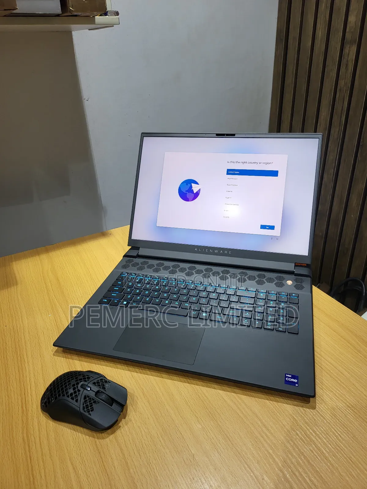 Laptop Alienware Area-51m 32GB Intel Core i9 SSD 1T