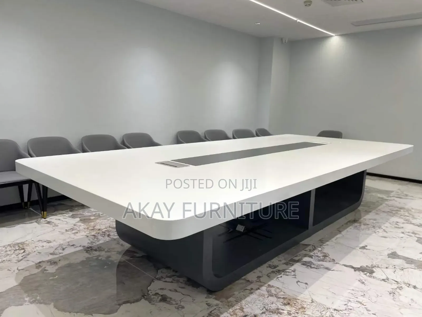 Conference Table Size 4.8 Meters