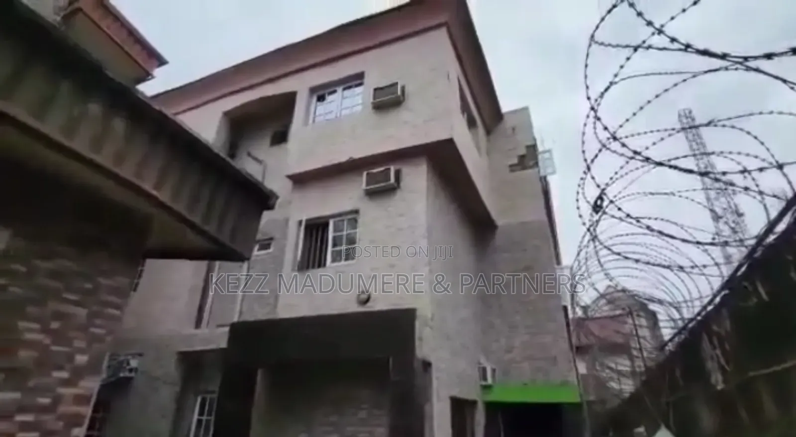 For Sale : 28 Rooms Hotel at Owerri , Imo State