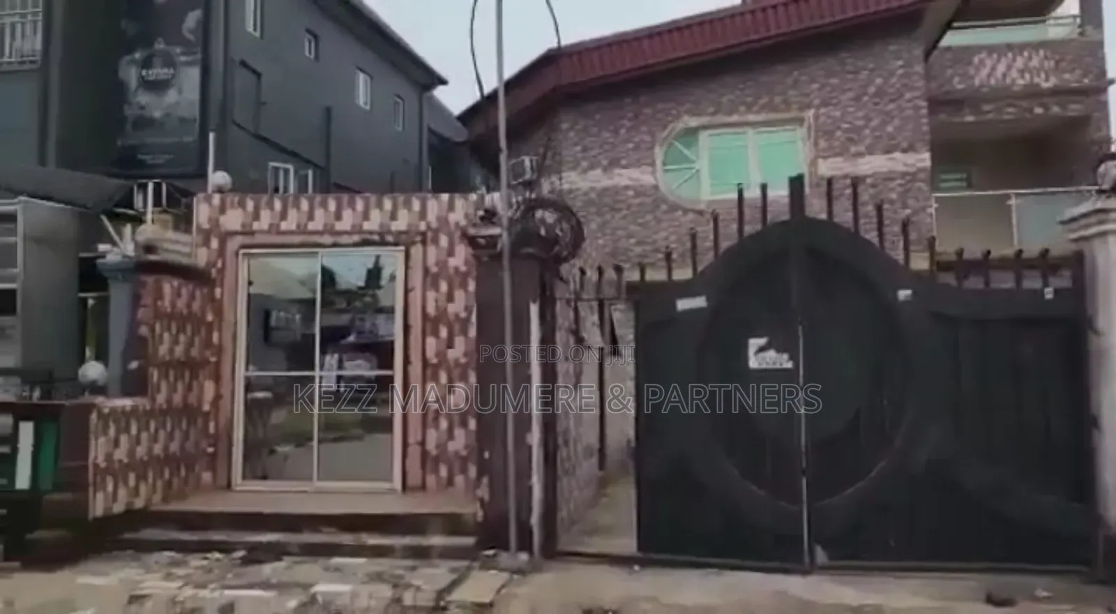 For Sale : 28 Rooms Hotel at Owerri , Imo State