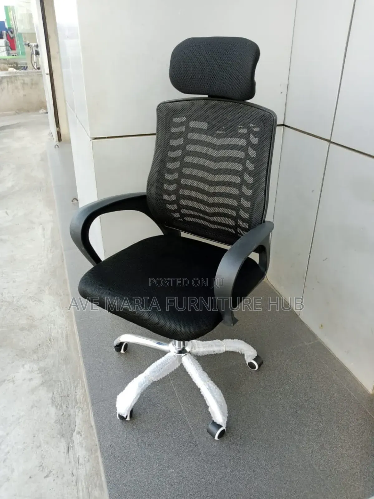 Office Ergonomic Mesh Chair.