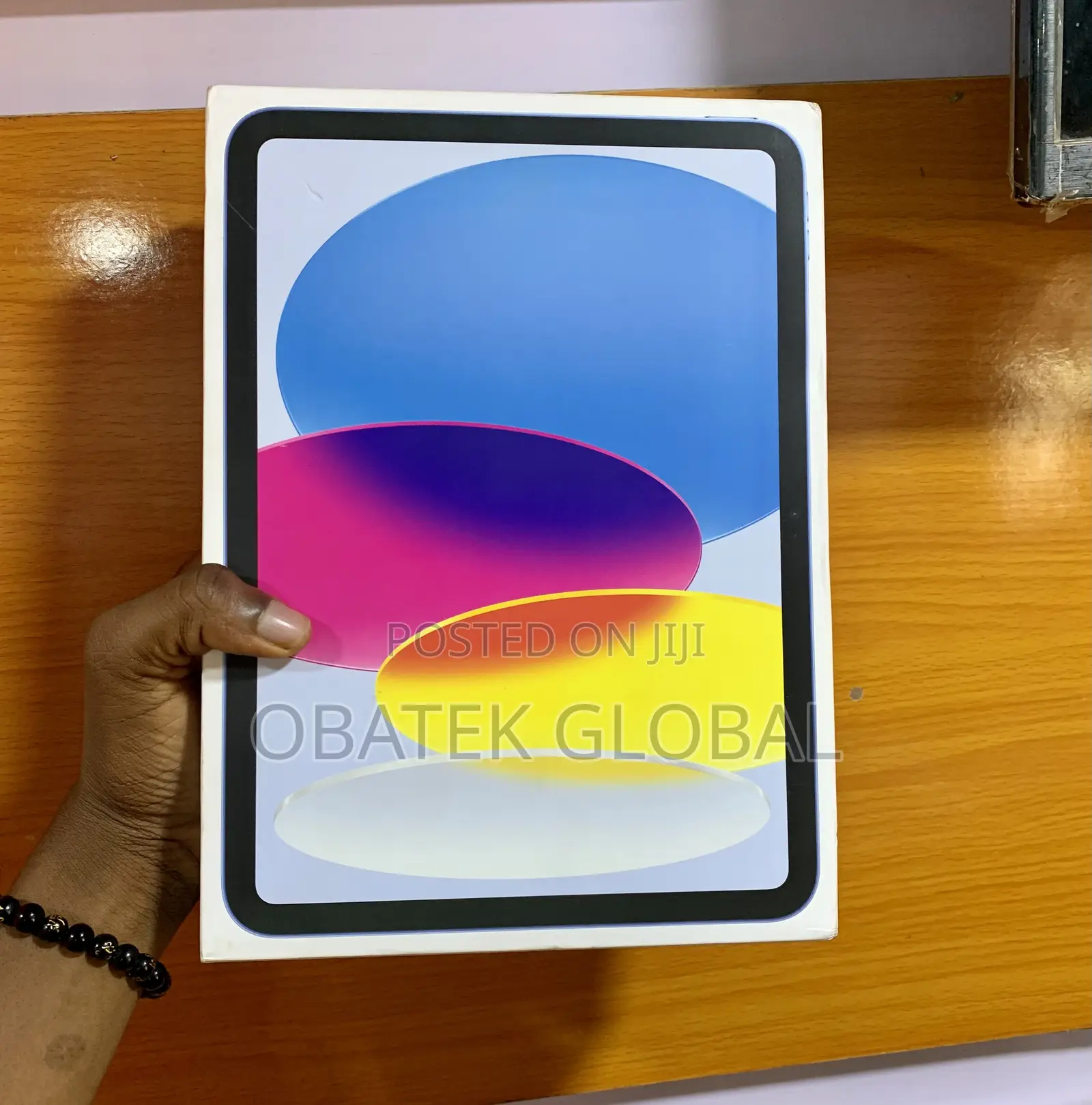 New Apple iPad Wi-Fi 64 GB Blue