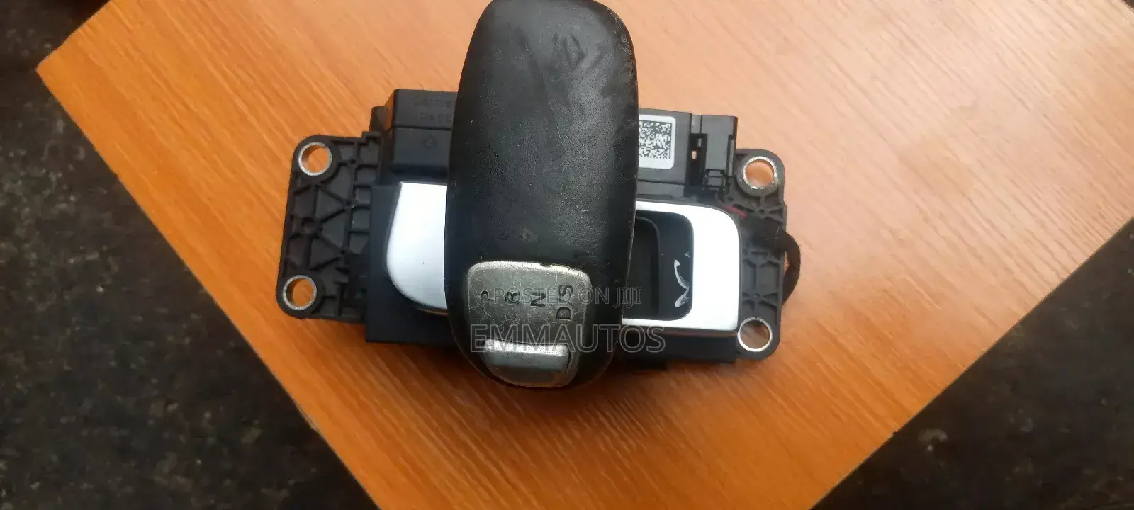 Gear Selector and Shift Knob Audi A8l 2016