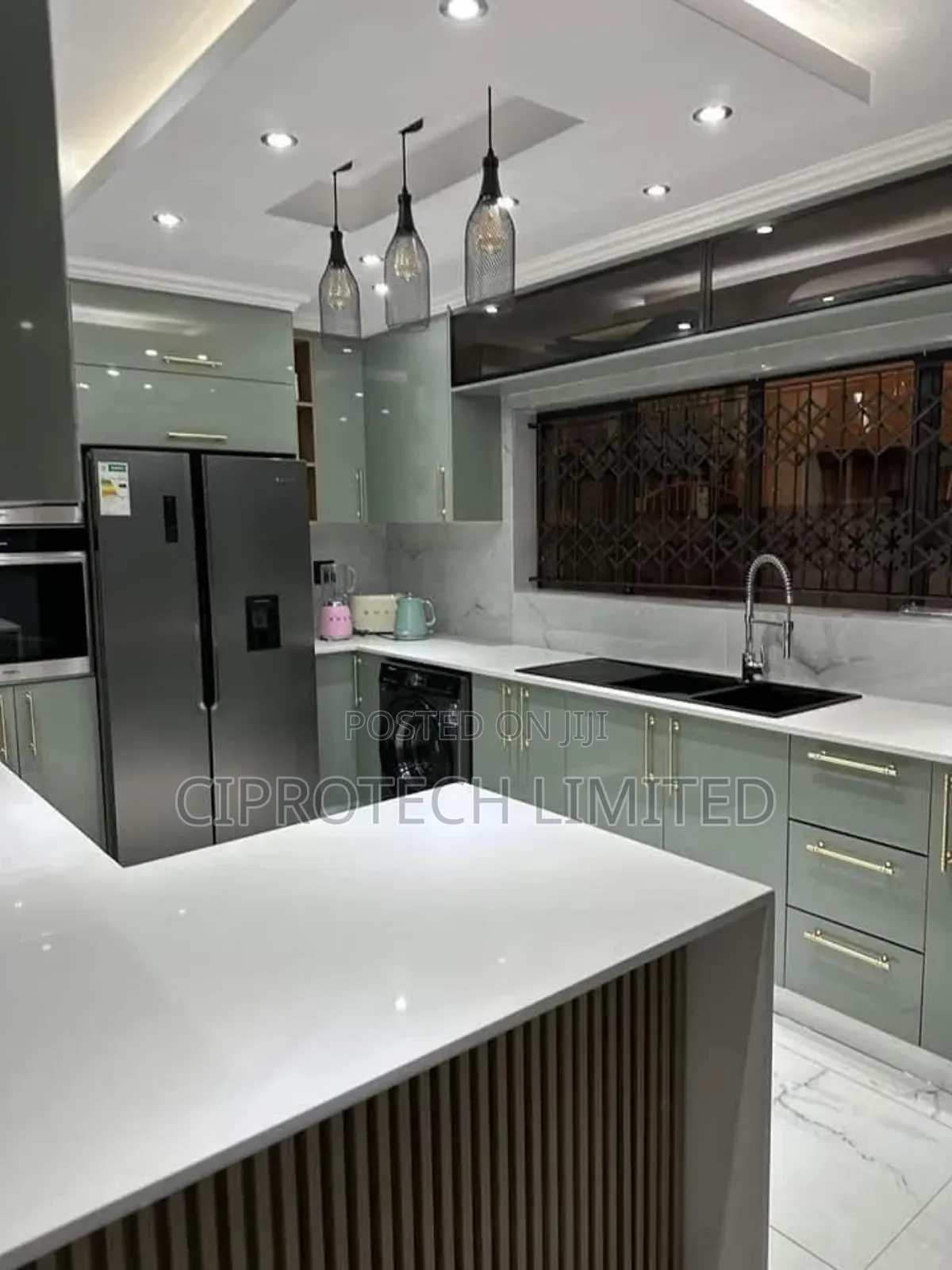 Kitchen Cabinet