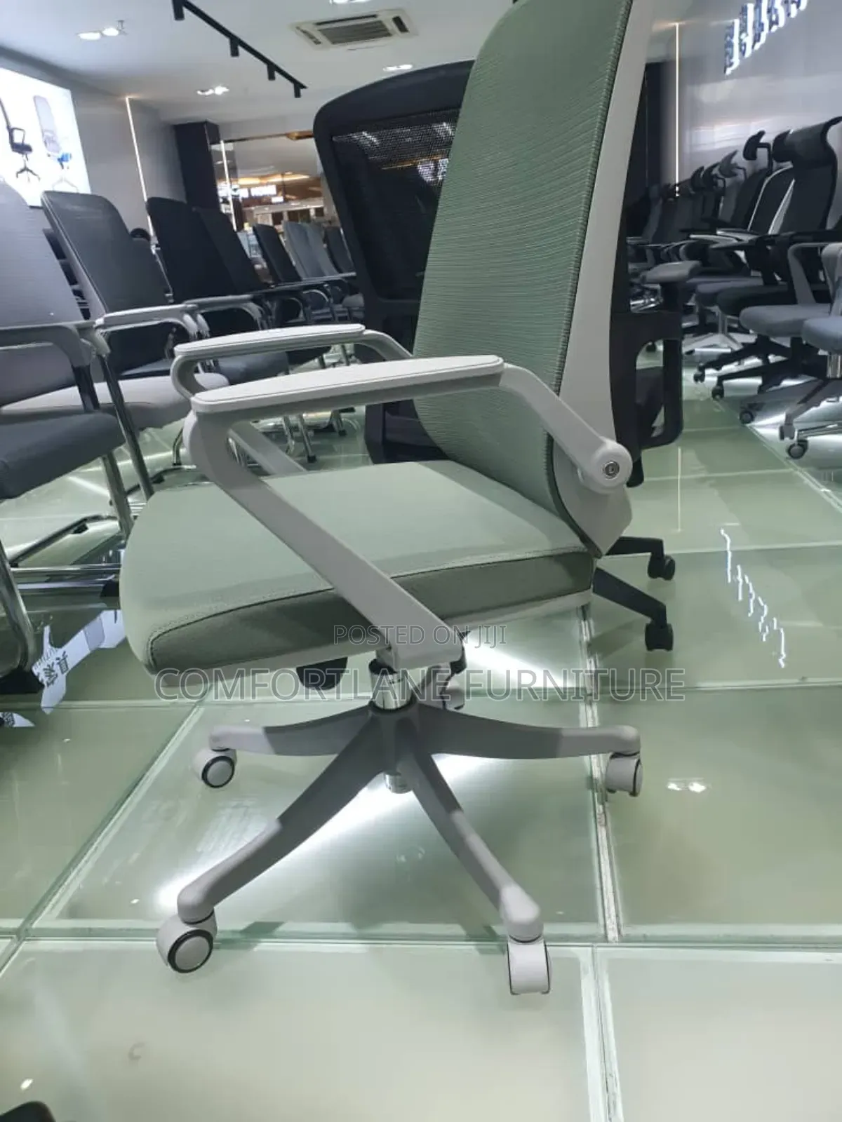 Office Mesh Swivel Chair