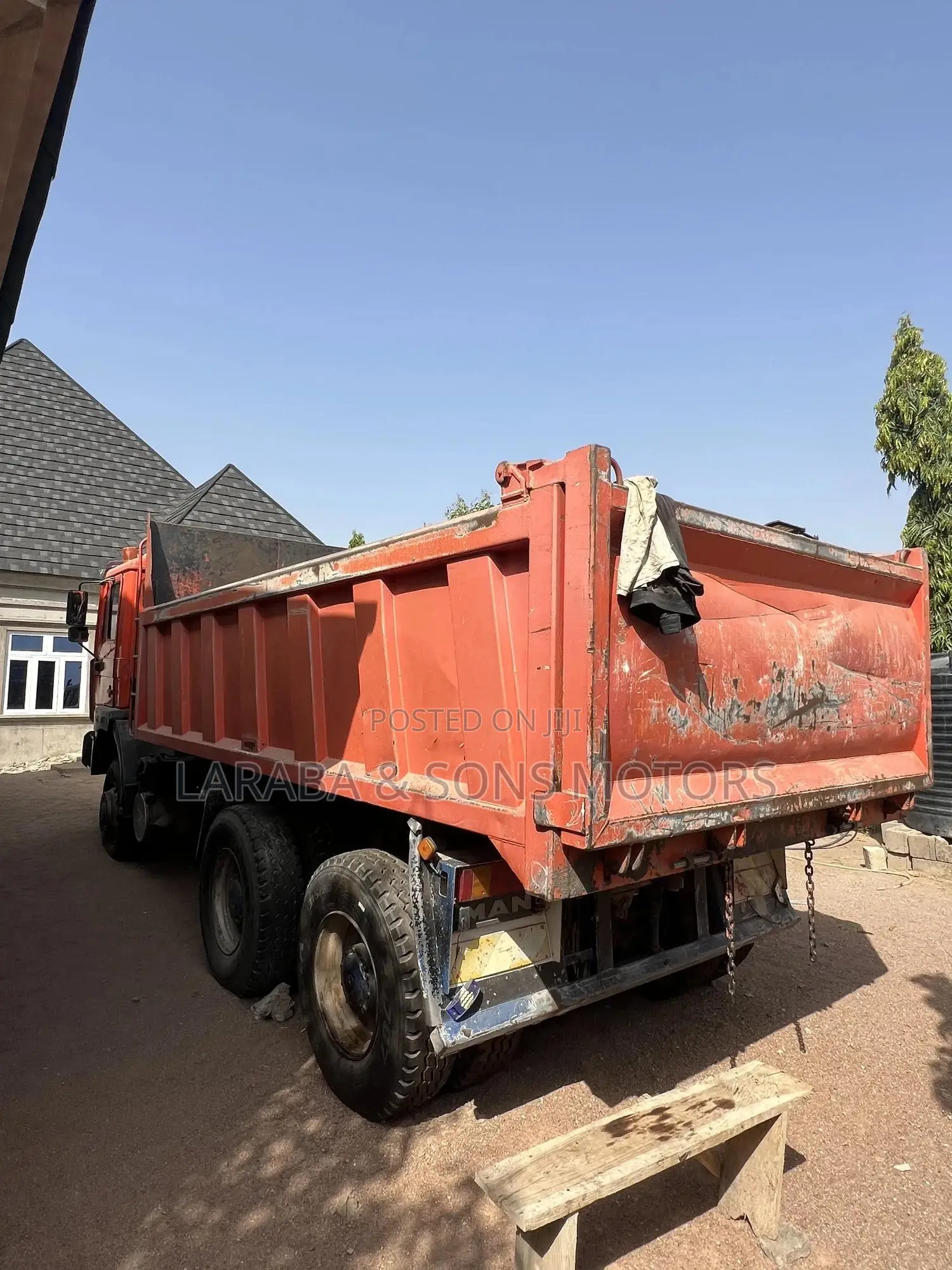 Man Disiel 2000 Orange