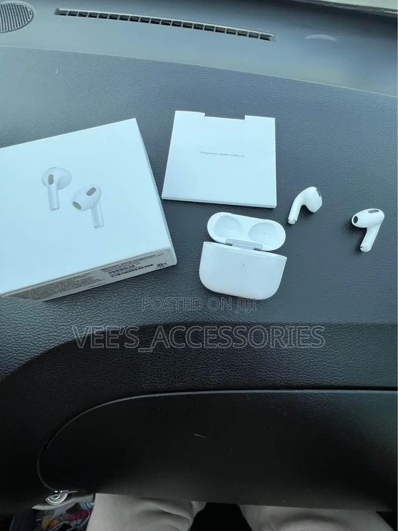 Open Box Airpods 4 Anc