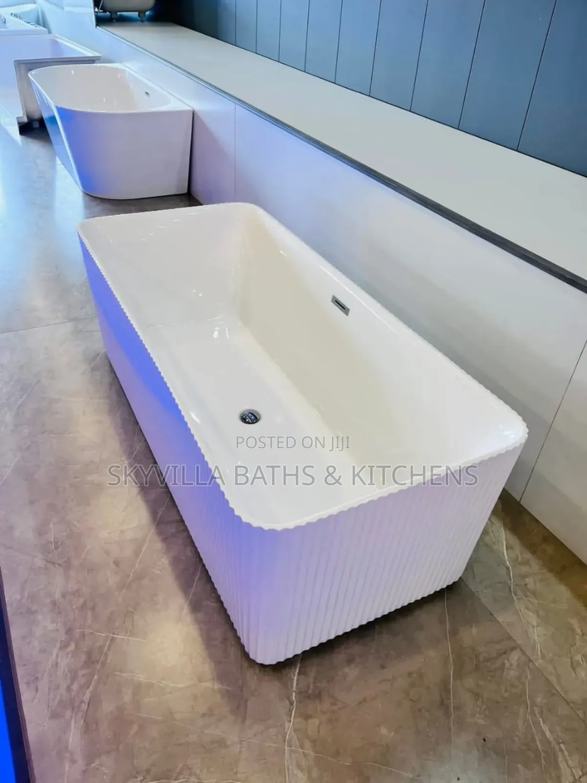 Acrylic Sq Bathtub