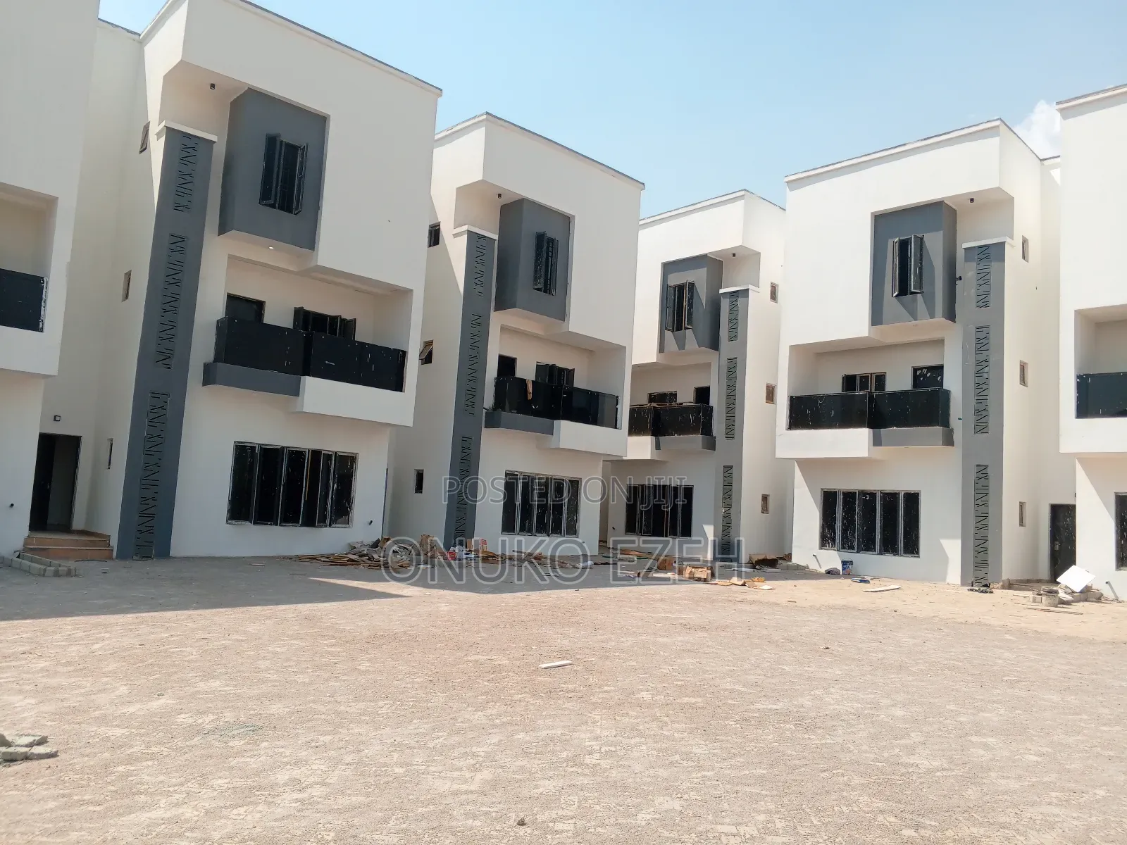 4bdrm Townhouse / Terrace in Gill Estate, Mabushi for rent