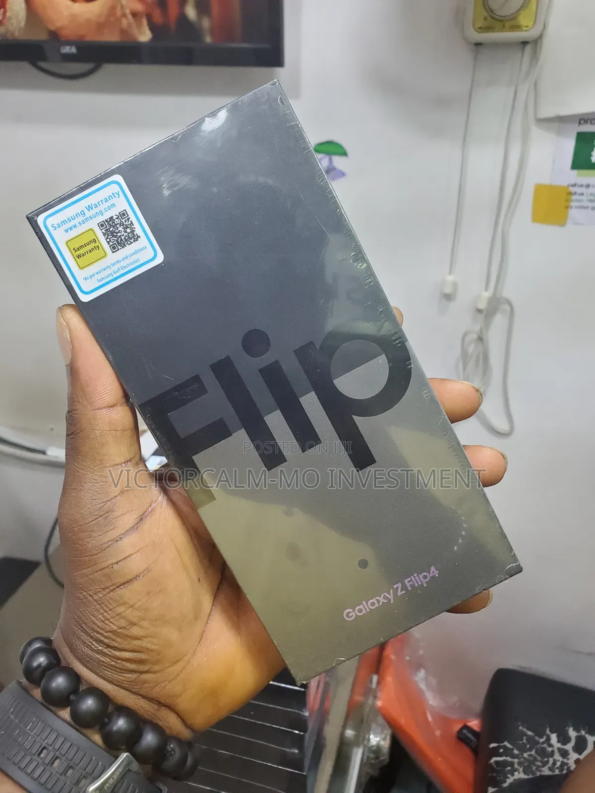 New Samsung Galaxy Z Flip4 128 GB Purple