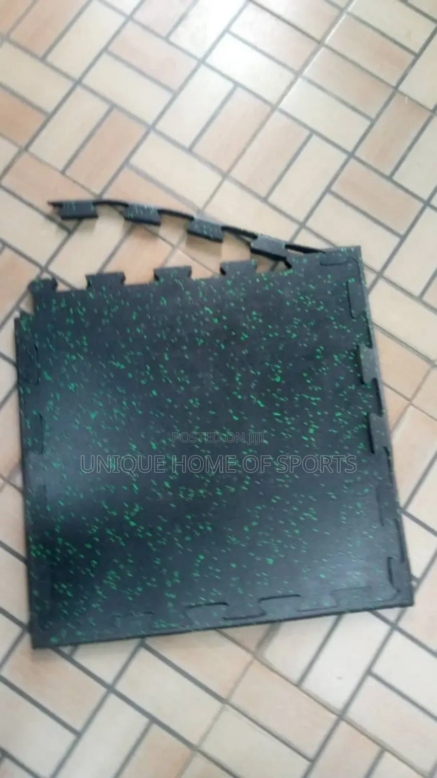 Hard Interlocking Floor Mat
1 Sqm