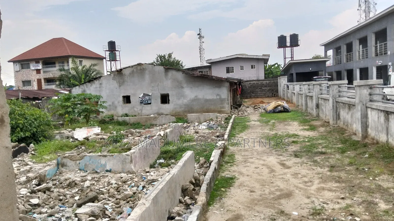 For Sale: 2 Plots Near Rumuokoro Roundabout by Bori Camp,