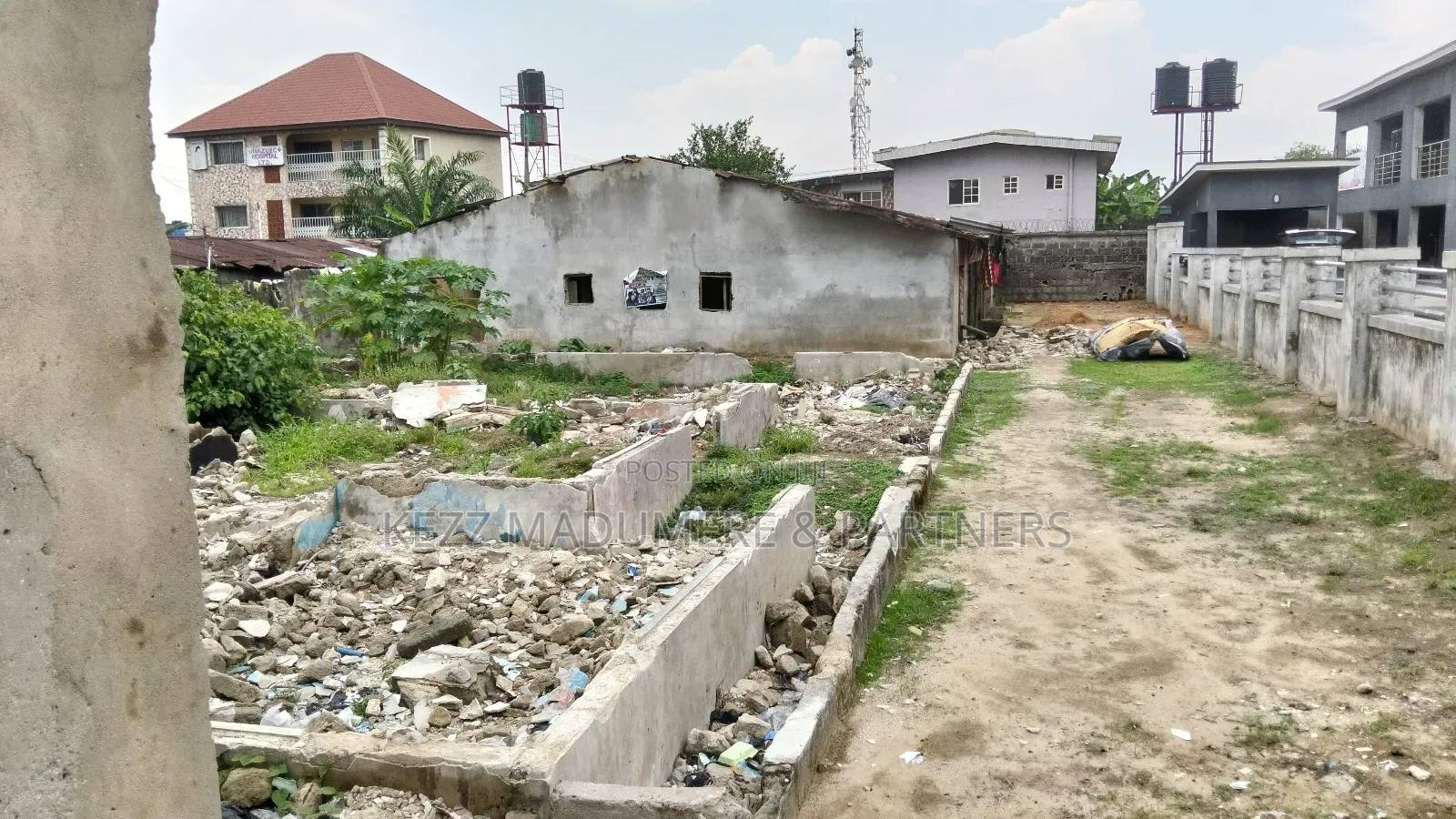 For Sale: 2 Plots Near Rumuokoro Roundabout by Bori Camp,