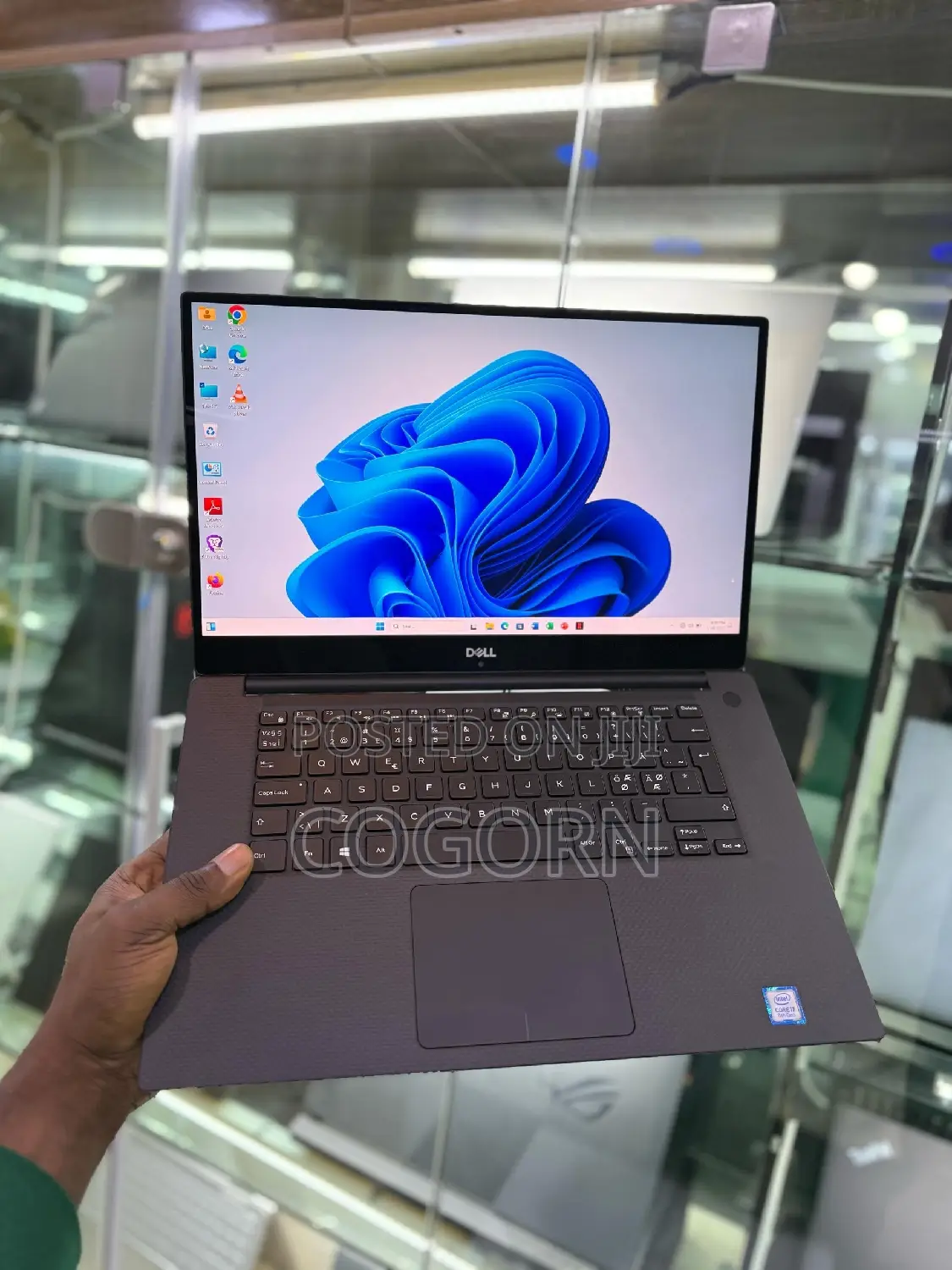 Laptop Dell XPS 15 9570 16GB Intel Core i7 SSD 512GB