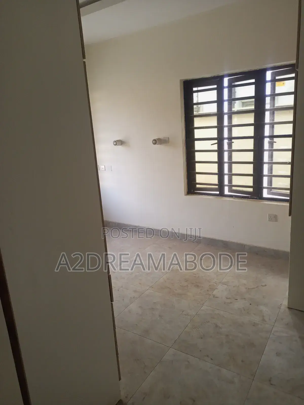 4bdrm Bungalow in Opic, Isheri North for rent