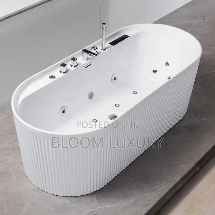 Mini Spa Acrylic Jacuzzi Bathtub (Out Door / In Door)