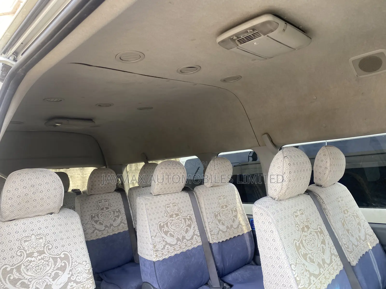 Toyota HiAce 2015 White