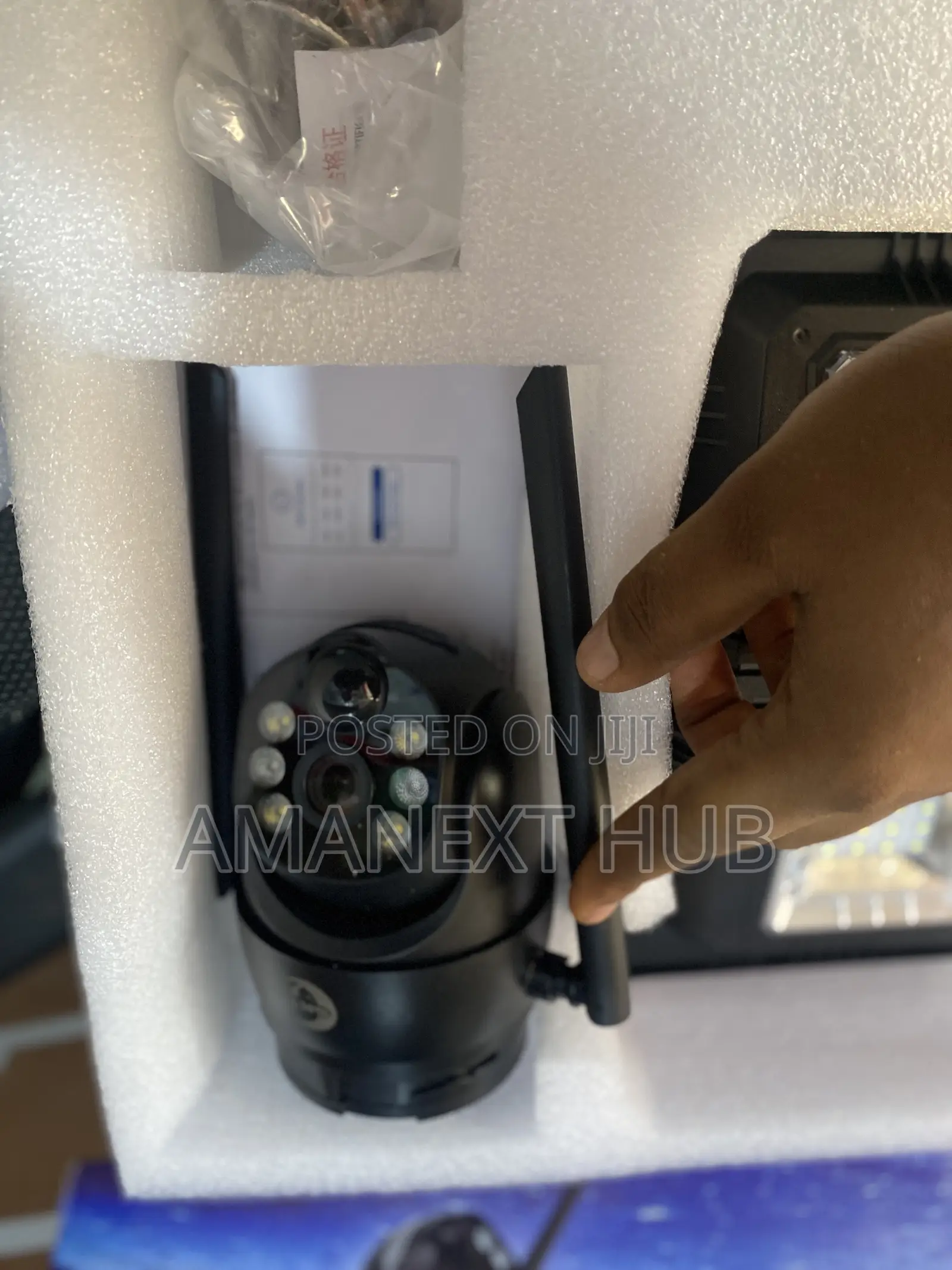 Ai Solar Camera +Lightening 2in1with Free 64gig Memory Card