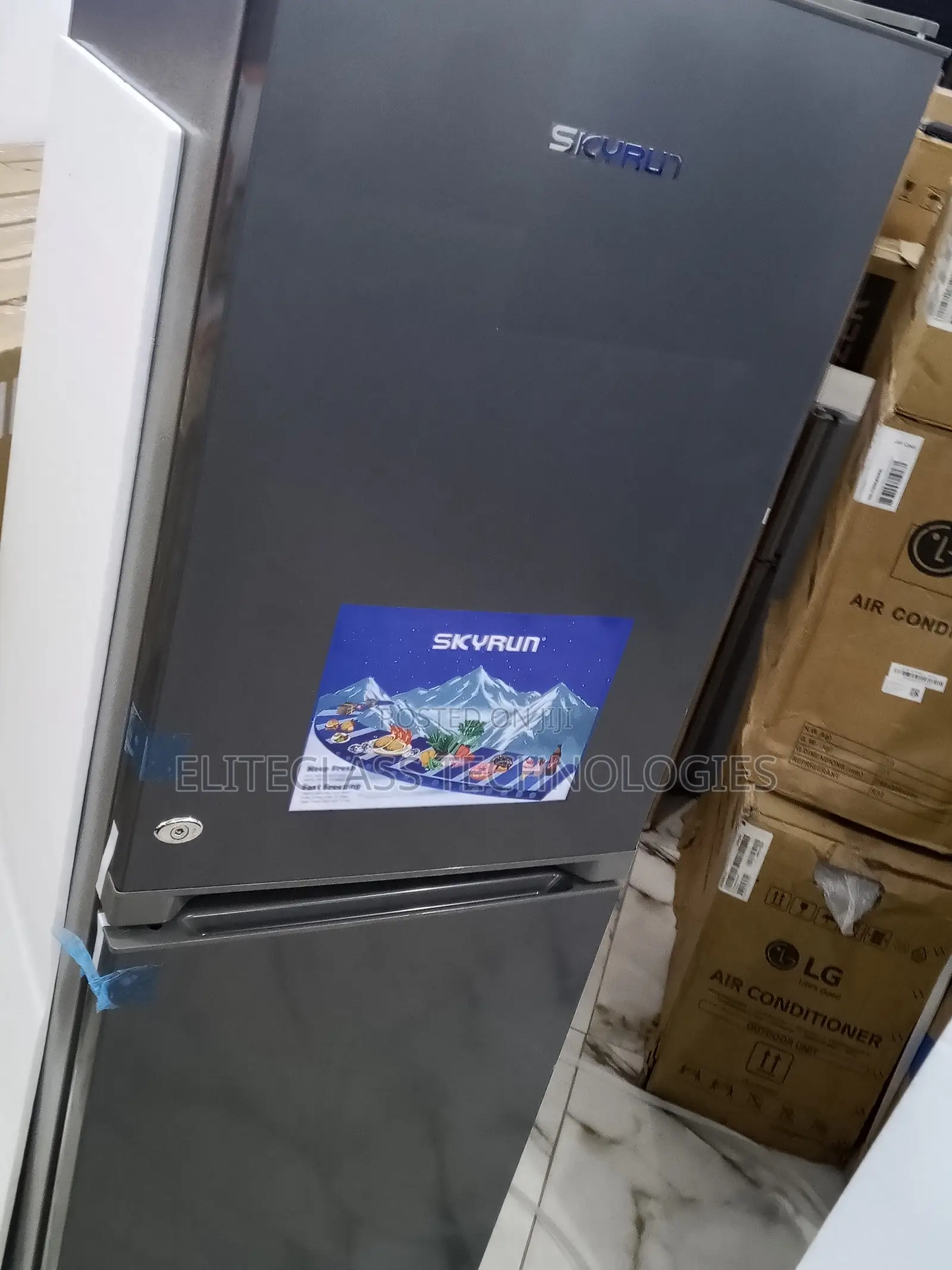 Fast Freezing 170 Liters Skyrun Freezer