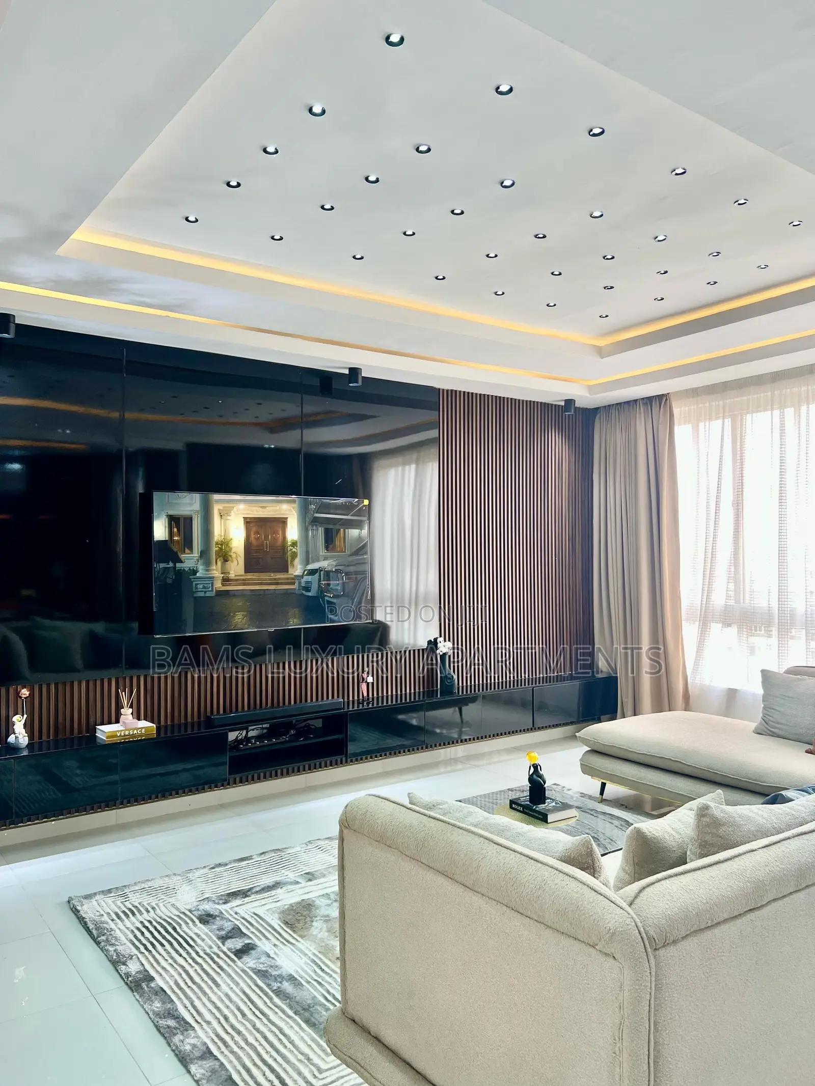 Apartment Name :Aurora Luxe*