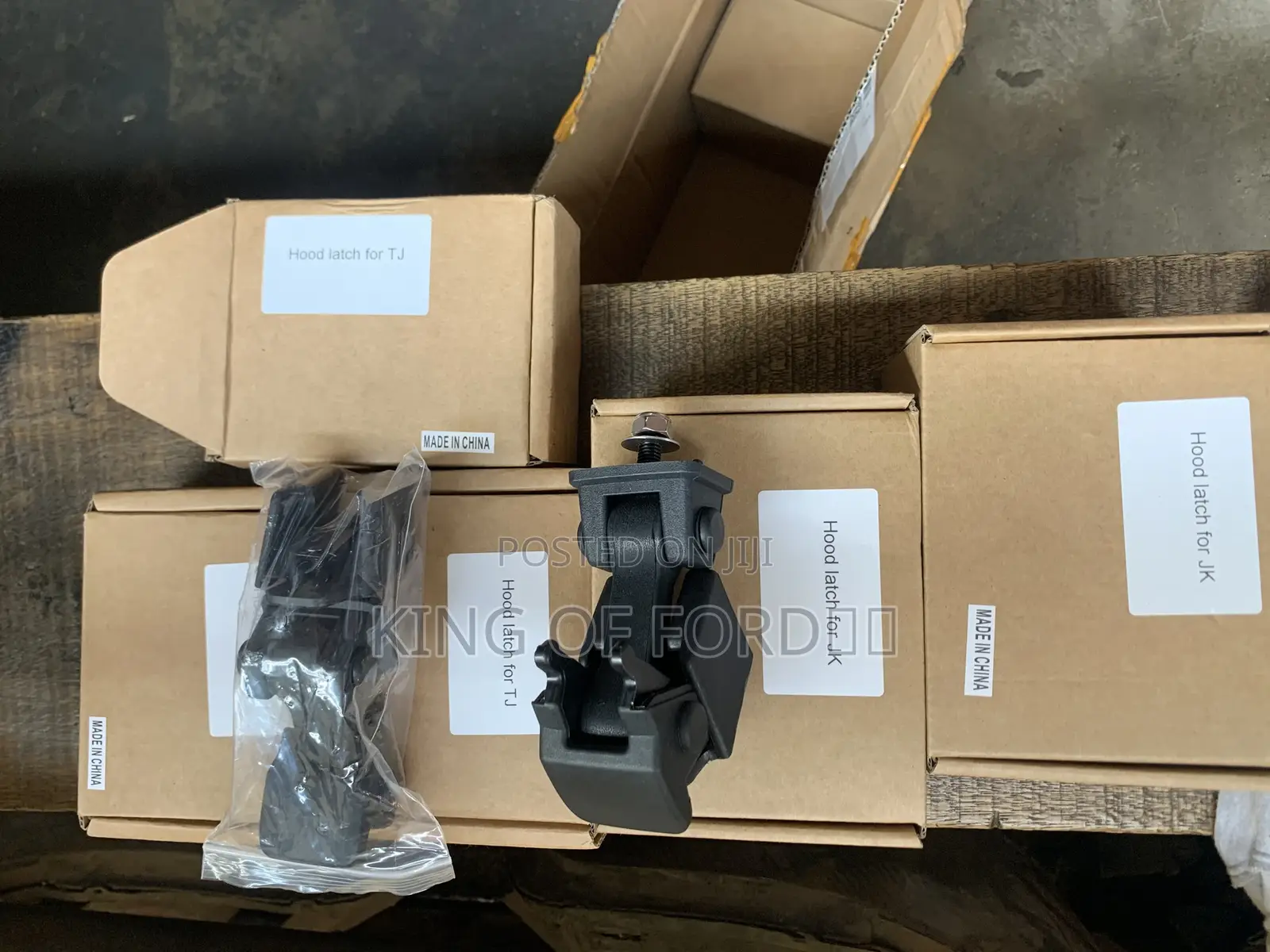 Jeep Wrangler Bonnet Lock/Latch Set